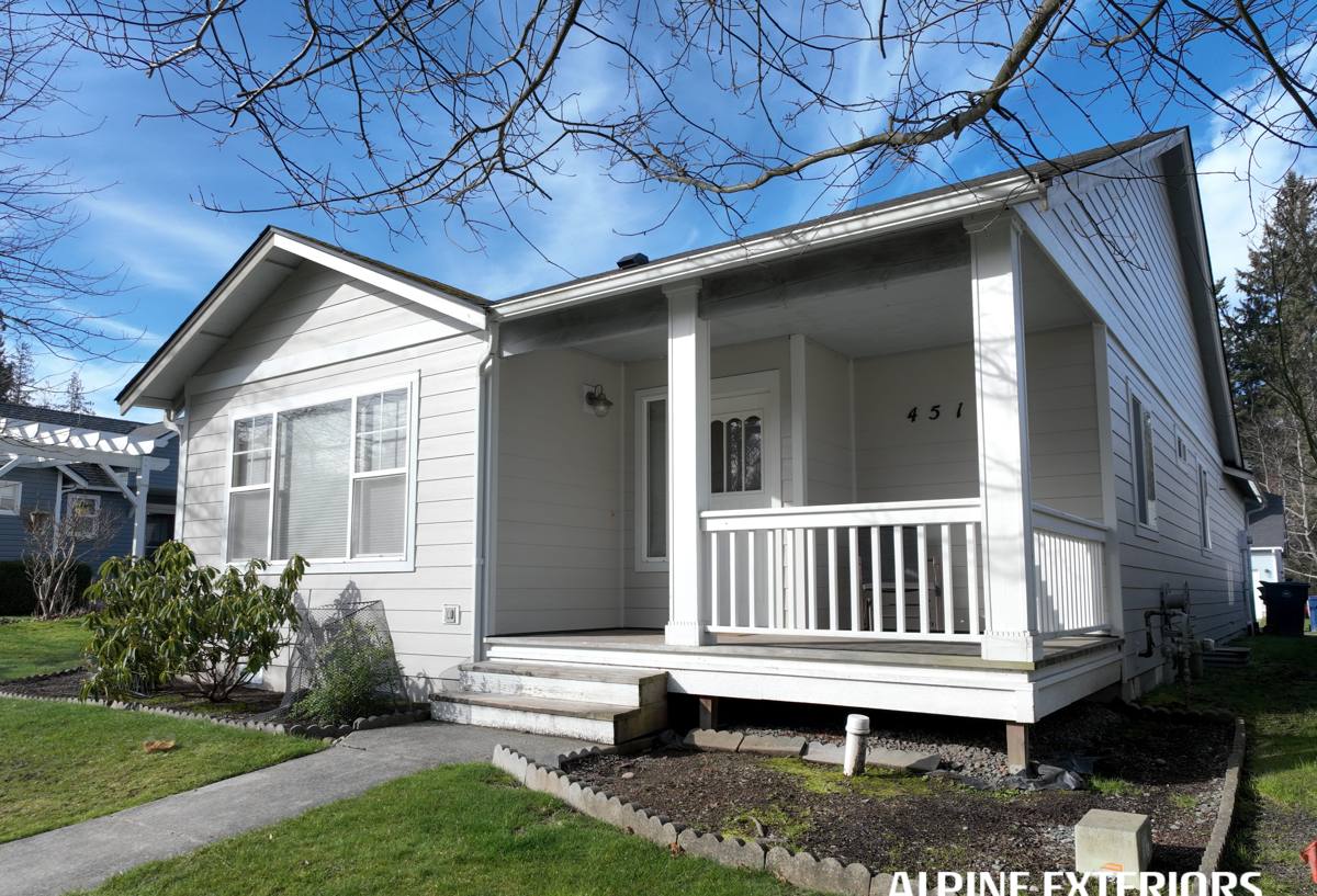 Glenhaven Siding Company fiber cement siding in Glenhaven, WA