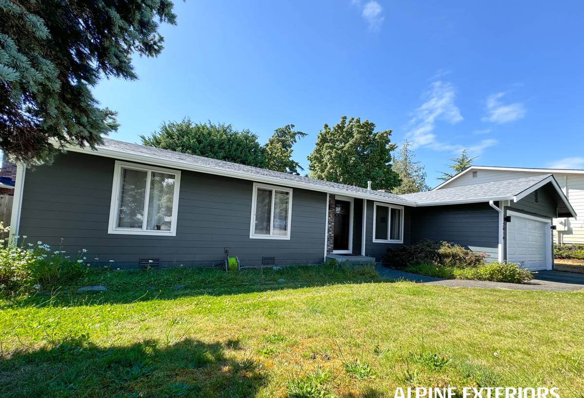 Glenhaven Siding Company lap siding in Glenhaven, WA